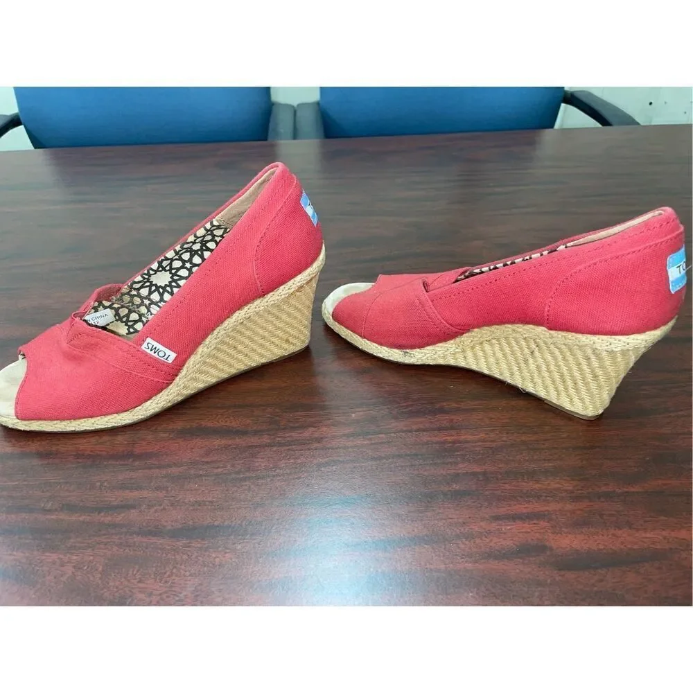 Toms Red Wedge Open Toe Sandals Size 7.5